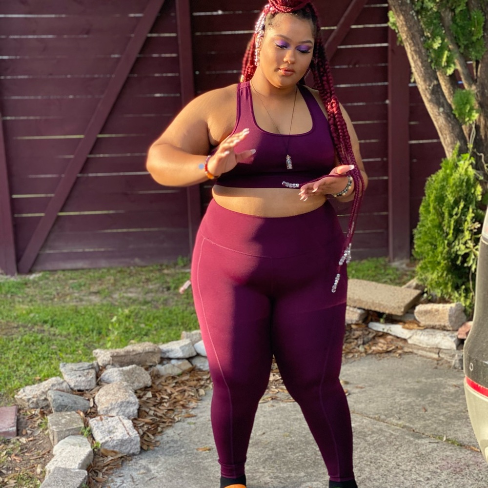 BERRY BABE 2 Piece Leggings/Sports Bra …